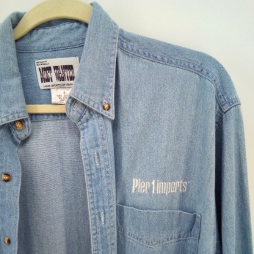 Vintage Pier 1 Imports Most Wanted 100% Raw Materials Cotton Denim Shirt S